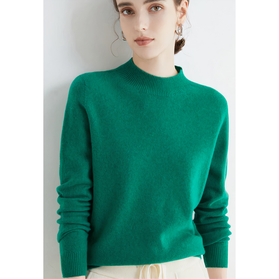 Elegant women's half-neck knit top, a chic pullover and essential for stylish autumn and winter outfits.