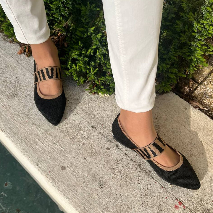 Flat heel pointed toe summer flats, providing women with all-day comfort and a stylish look.