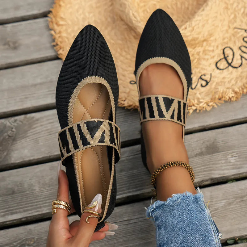 Chic women's pointed toe ballet flats for summer, offering stylish elegance and comfort.
