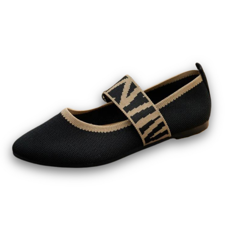 Comfortable summer flats for women with a sleek pointed toe design, ideal for spring fashion.