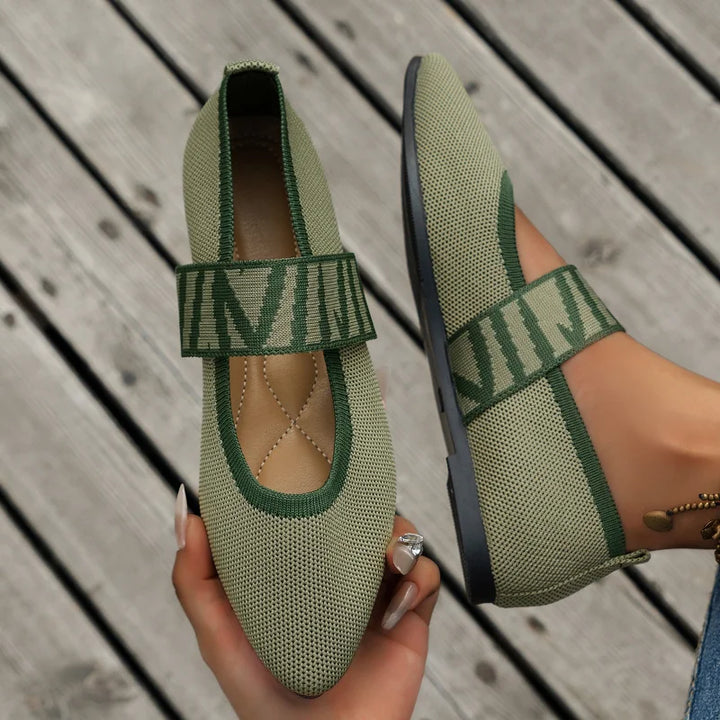 Sleek pointed toe summer flats, chic women's shoes for comfortable all-day wear & spring outfits.