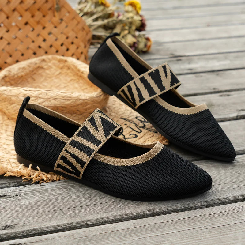 Comfortable pointed toe flats for women, stylish and perfect as everyday casual shoes for summer.