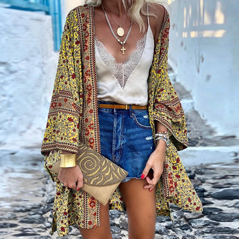 Women's trendy boho patterned cardigan, perfect for stylish layering. Open front, long sleeve casual knitwear.