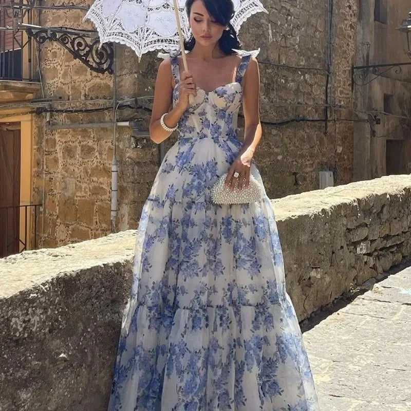 Long vintage blue floral strapless gown for women. Classic design, perfect for elegant evening wear.