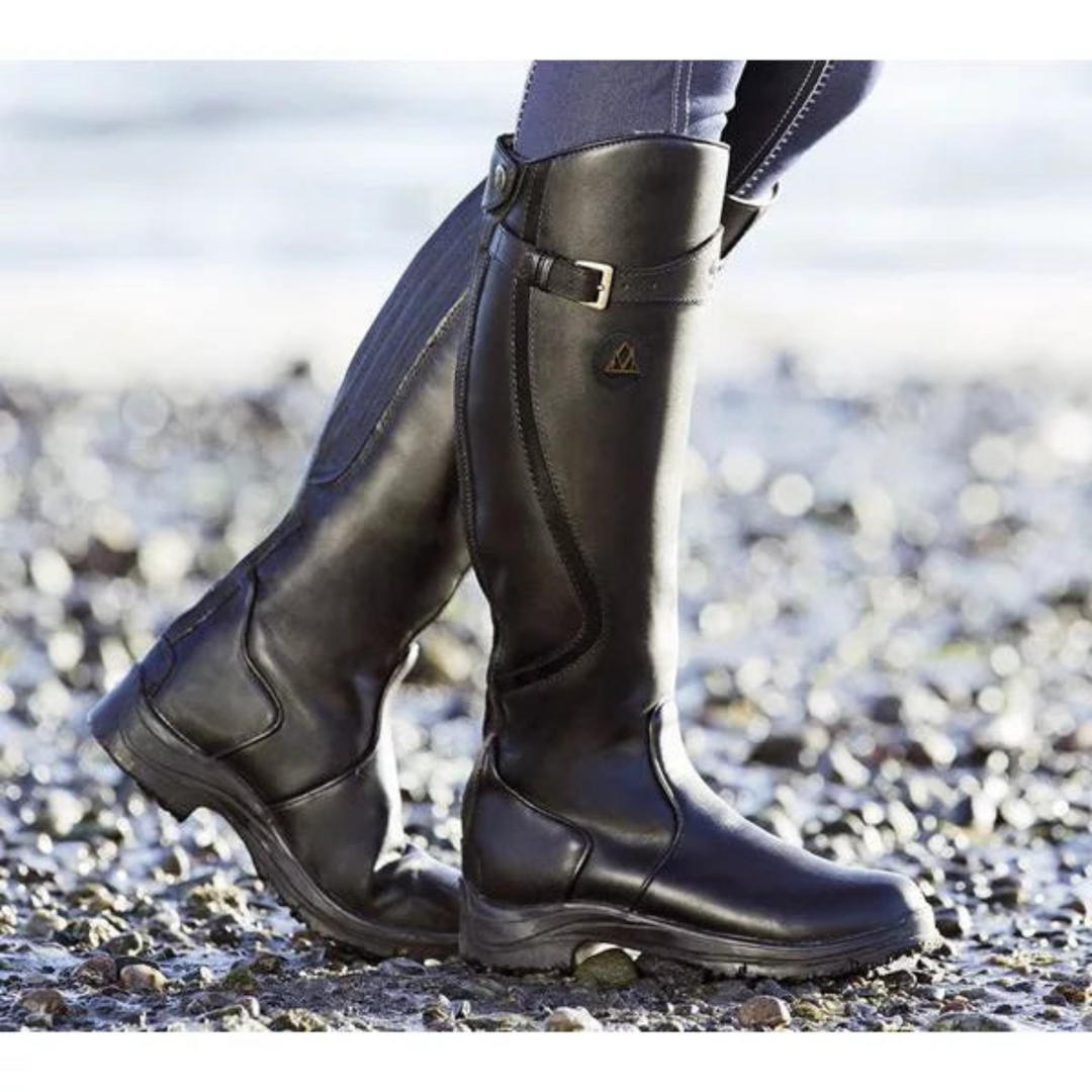 Elegant women's waterproof high heel boots. Versatile footwear for fashion-forward autumn & winter styles.