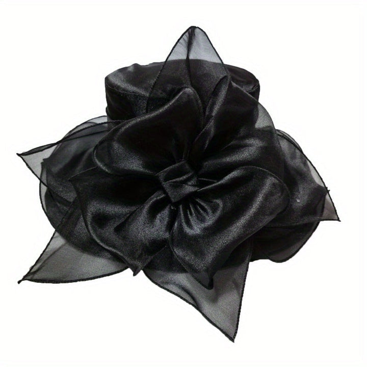 Ladies wide brim sun hat, ideal for beach trips and ultimate sun protection.